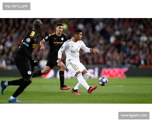 “皇马更衣室冲突曝光：加西亚红牌后球员互相指责，阿隆索失控”